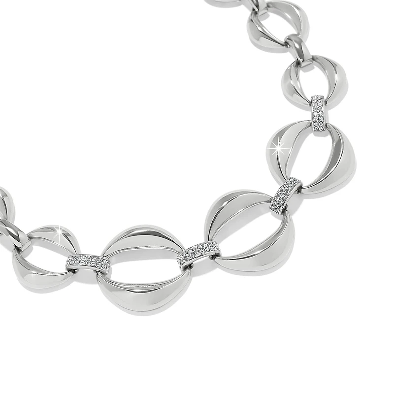 Meridian Classic Crescent Link Necklace
