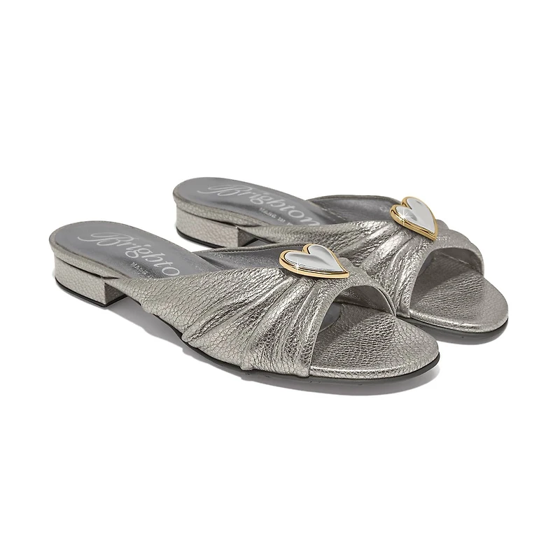 Naive Flat Sandals