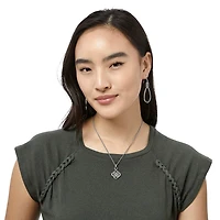 Interlok Petite Necklace