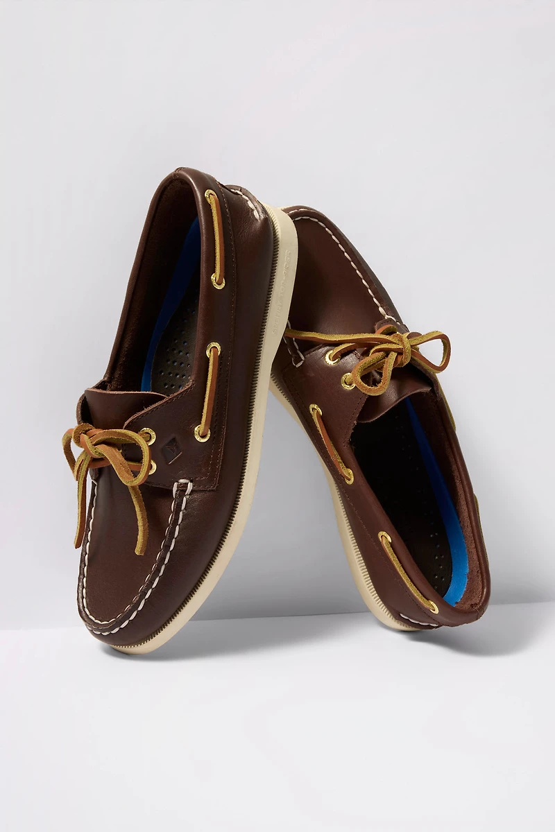 AO 2 Eye Boat Shoe