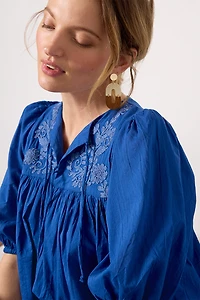 Embroidered Puff Isla Top