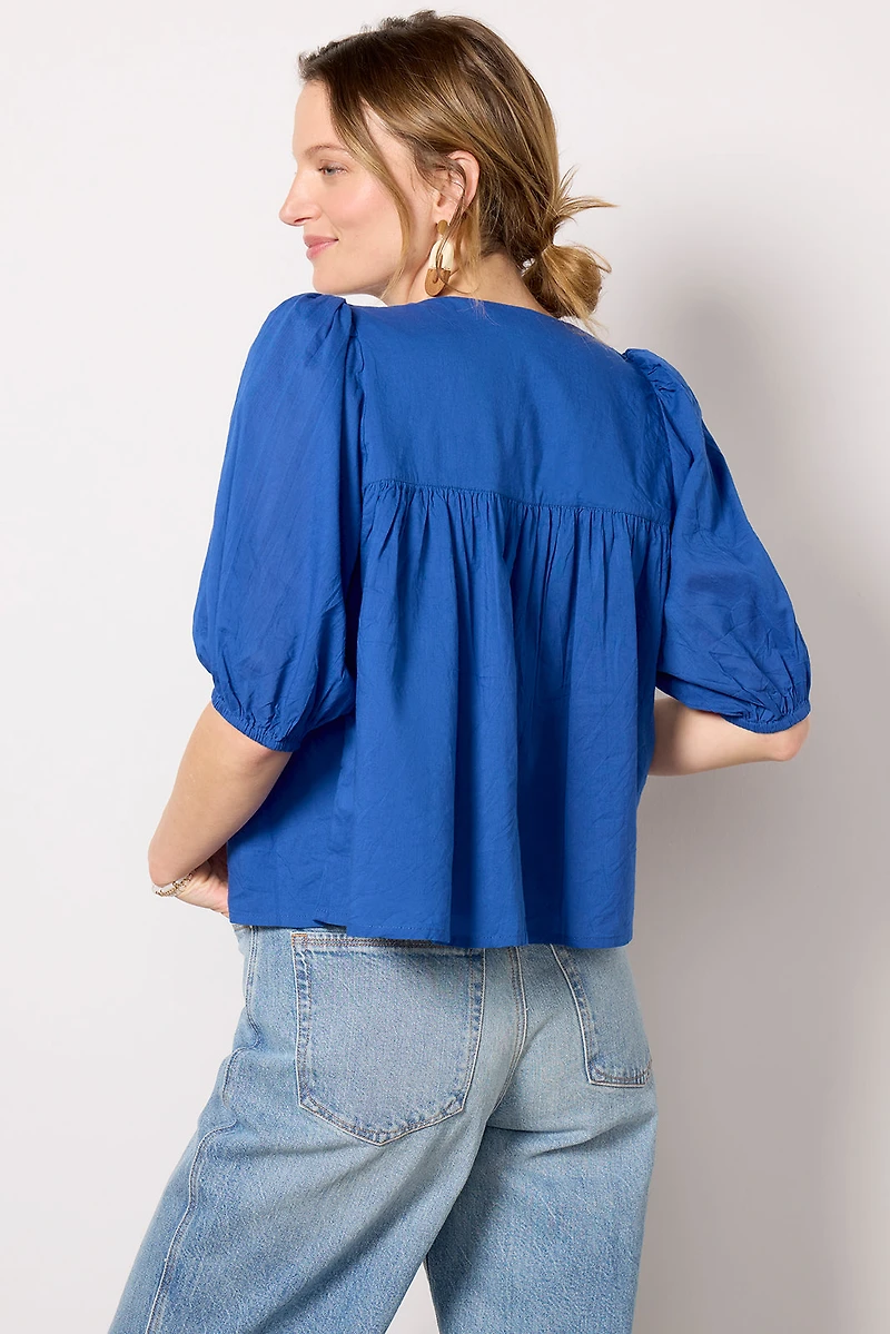 Embroidered Puff Isla Top