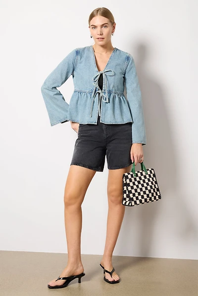 Dame Short