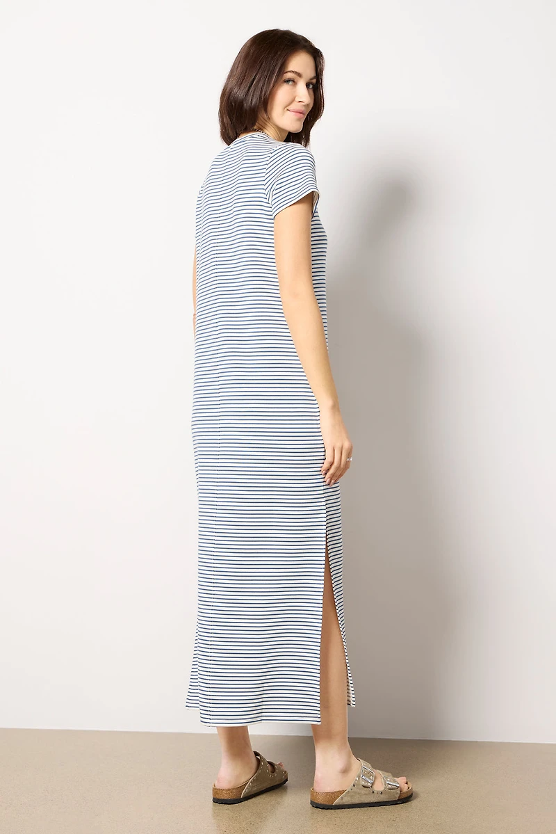 AirEssentials Maxi T Shirt Dress