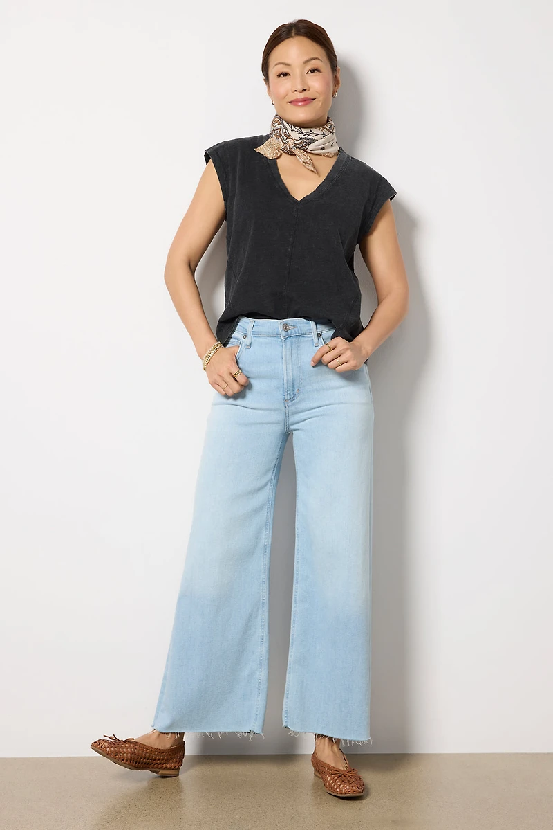 Teddy Washed V Neck Tee