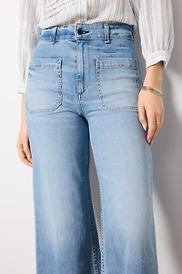 Cropped Sailor