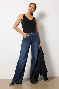 Nina Seamless V-Neck Tank