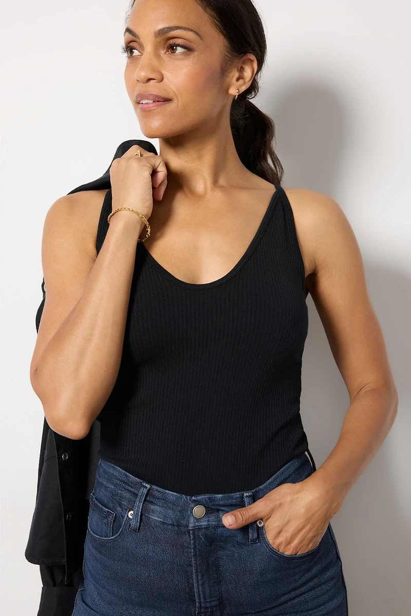 Nina Seamless V-Neck Tank