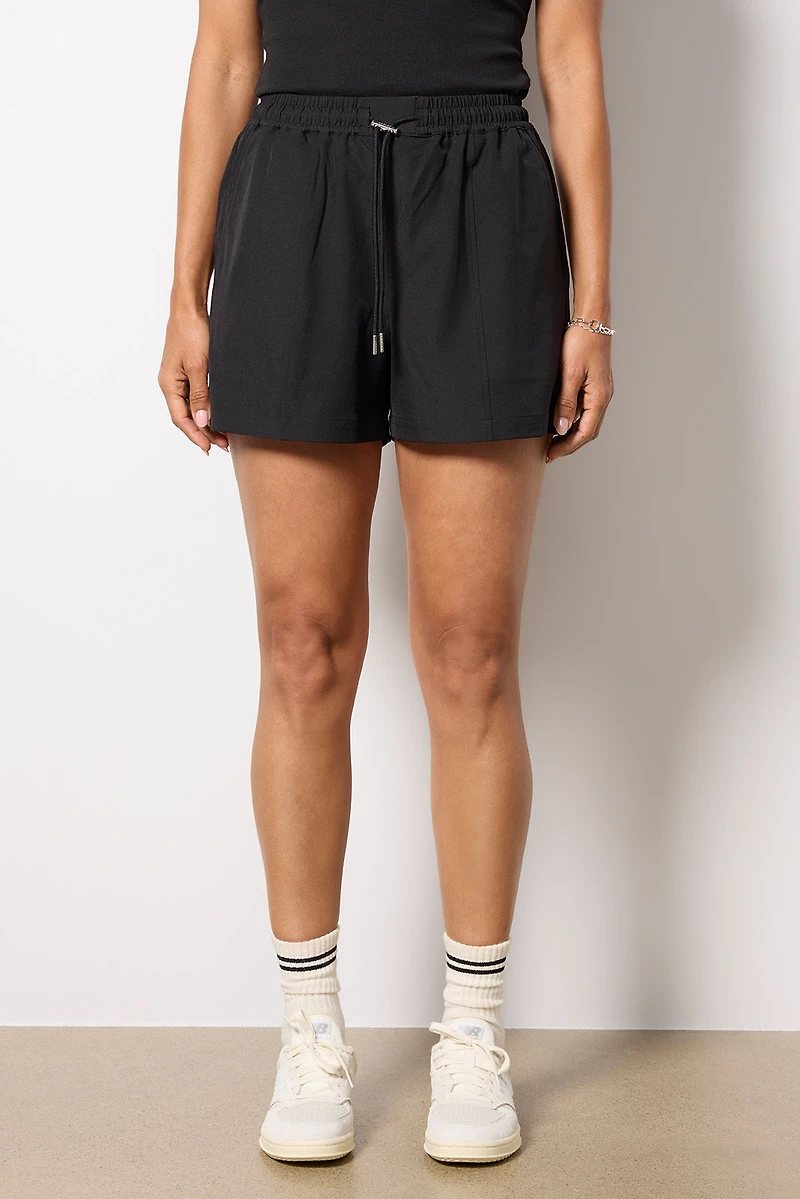Esmond Mid Rise Short 3