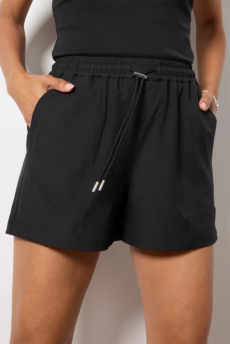 Esmond Mid Rise Short 3
