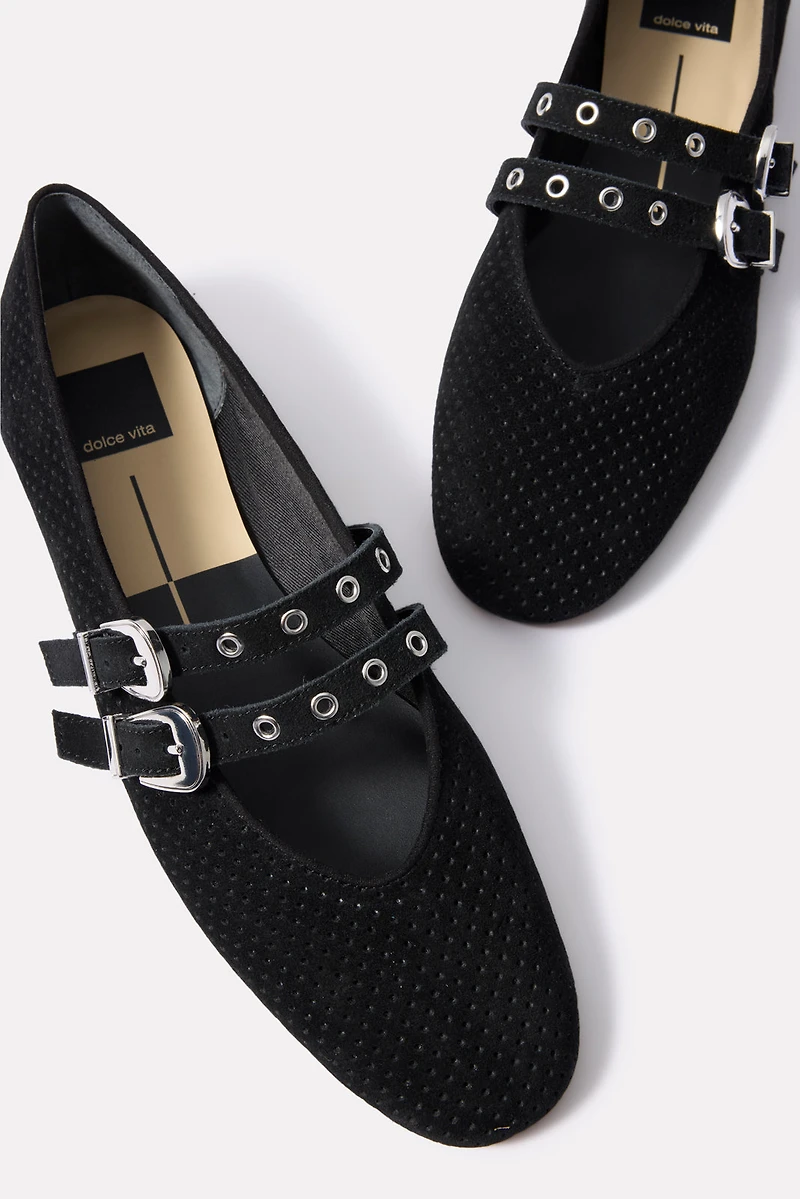 Baylee Grommet Flat