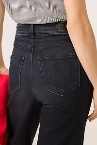 Anessa w Twisted Outseam Panel Wide Leg Jean