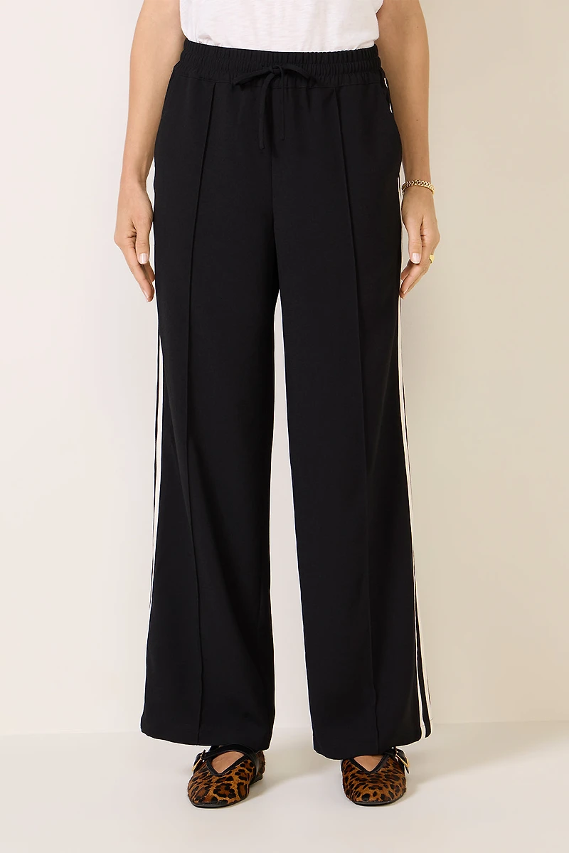 Saunder Track Pant