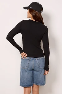 Varra Henley