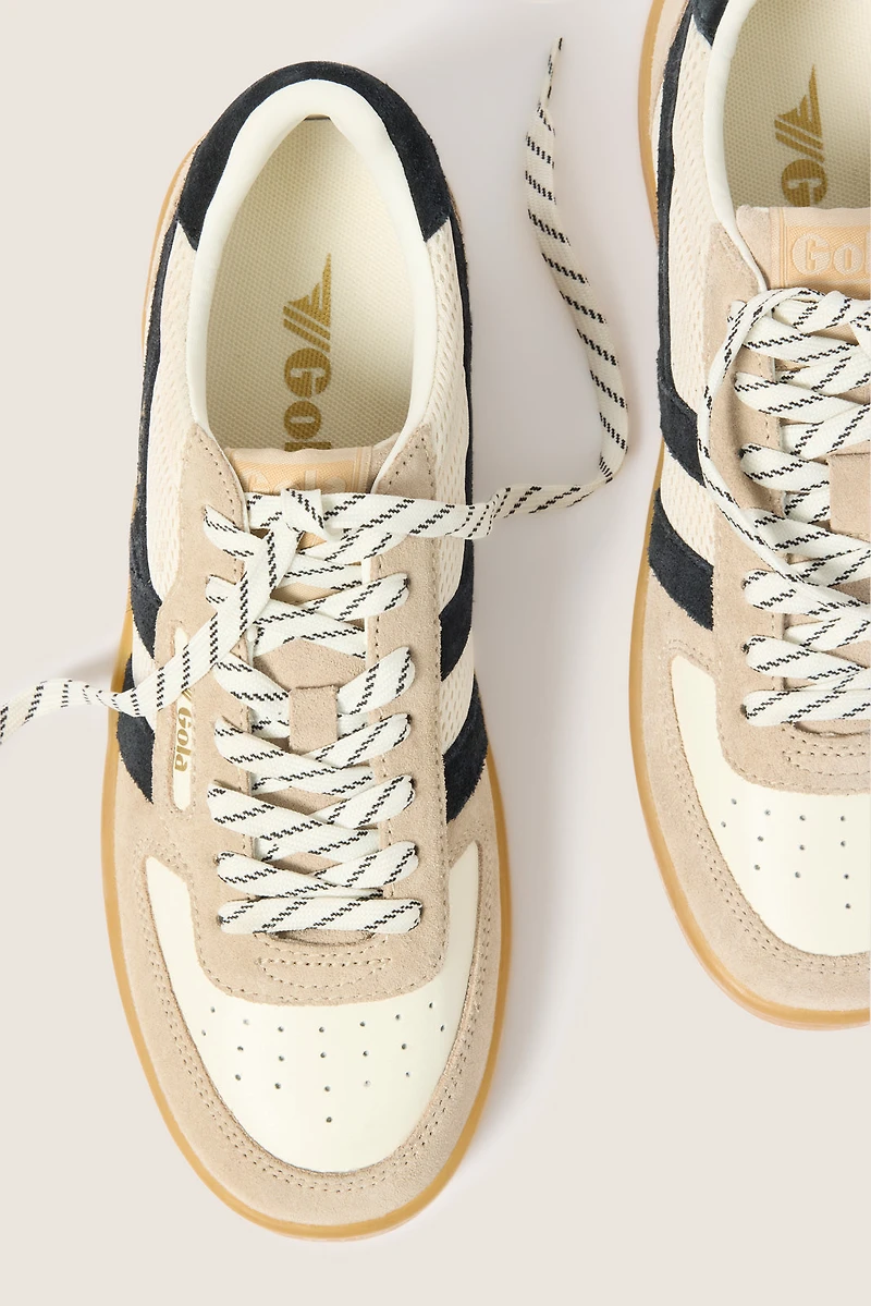 Hawk Sneaker