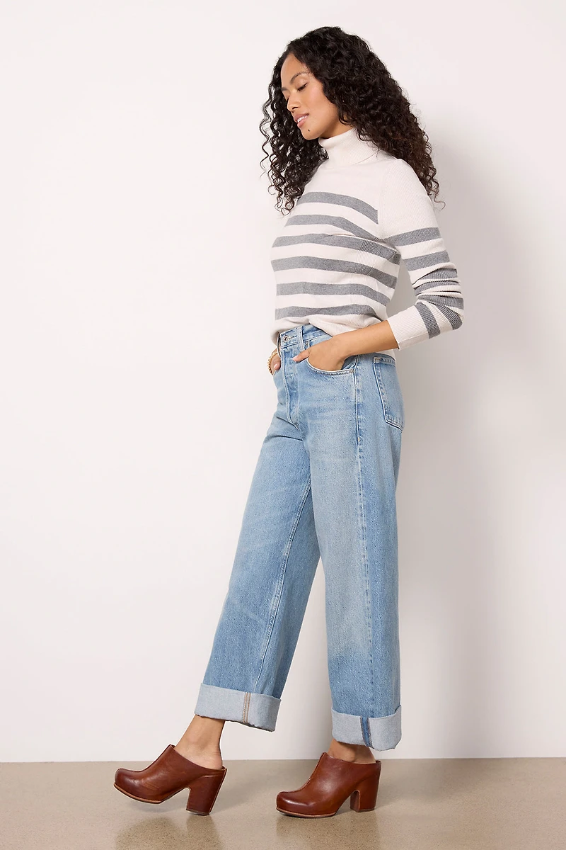 Korie Pullover
