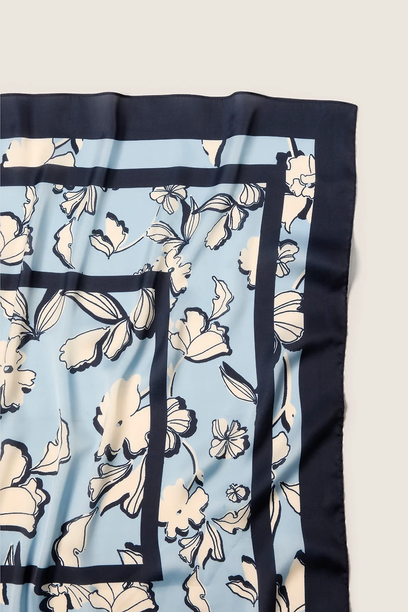 Becca Floral Bandana