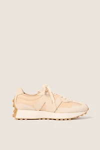 327 Sneaker
