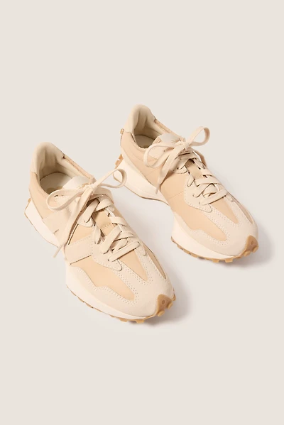 327 Sneaker