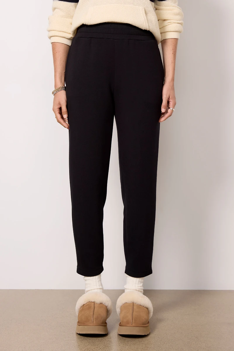 The Slim Pant 25