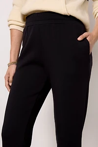 The Slim Pant 25
