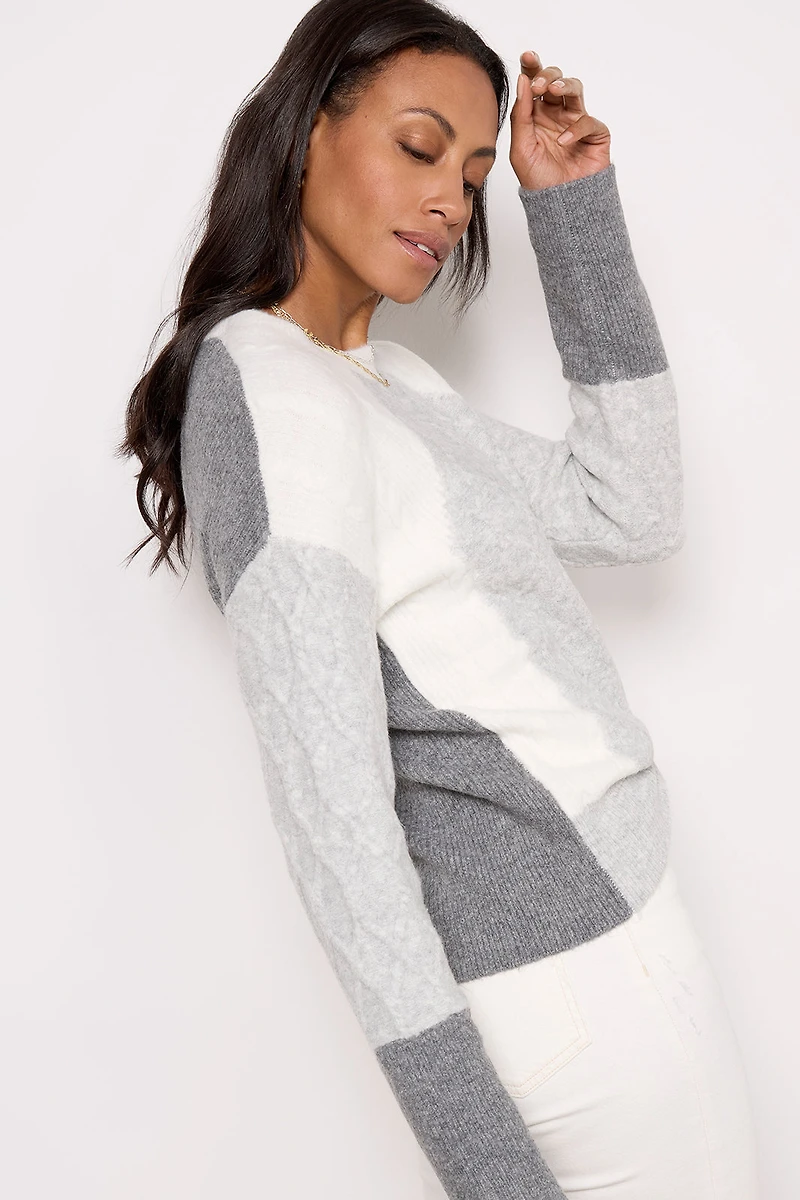 Sonya Pullover