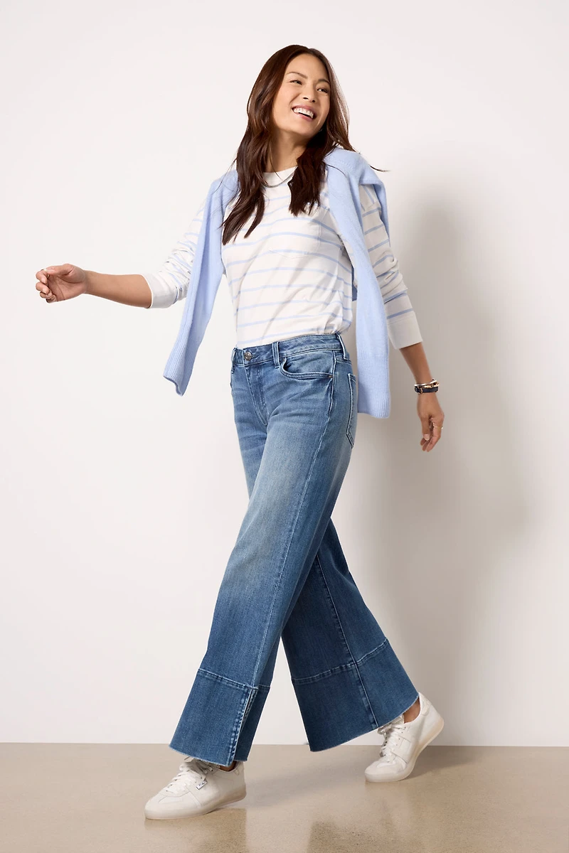 Goldie w Exaggerated Hem