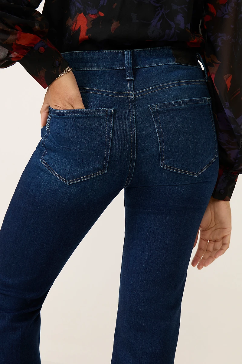 Petite Laurel Canyon Bootcut Jean 30`