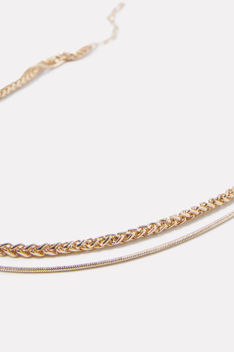 Amirah Layered Necklace