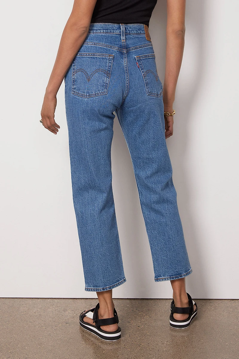 Wedgie Straight