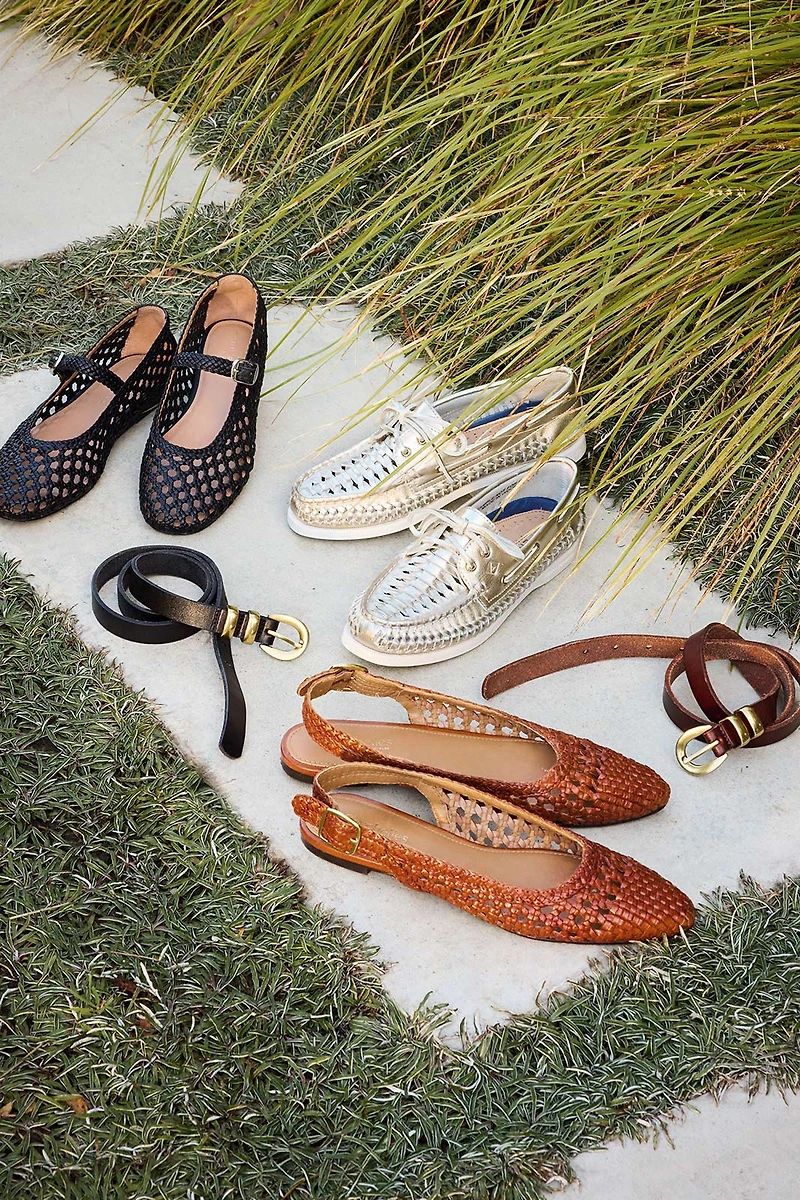Avalon Woven Flat