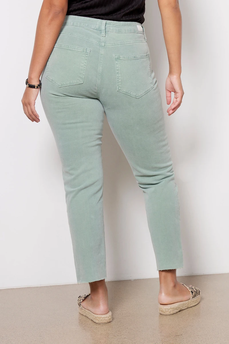 Cindy with Front Seams