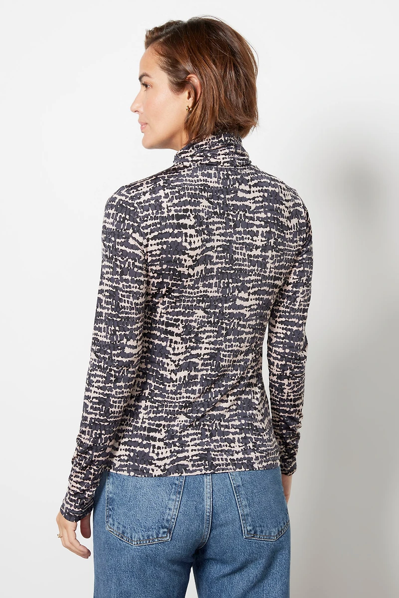 Mila Abstract Slinky Top