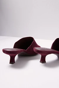 Louisa Kitten Heel