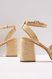 Janie Sandal