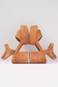 Normi Sandal
