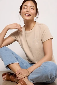 Gratitude Lila Tee