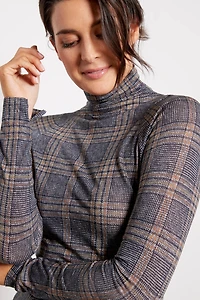Shaw Paneled Longsleeve
