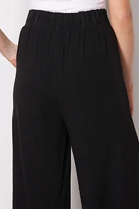 Farah Pant