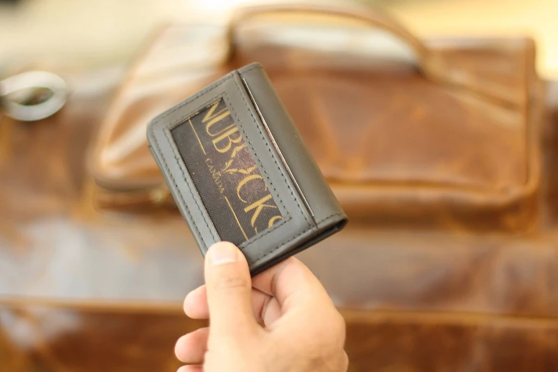 Flip Card Keeper - holder