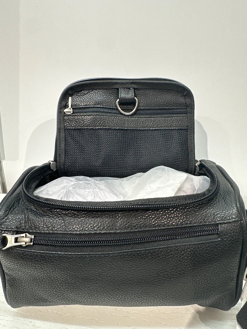 The UnderBoss Kit - Shaving/toiletry bag