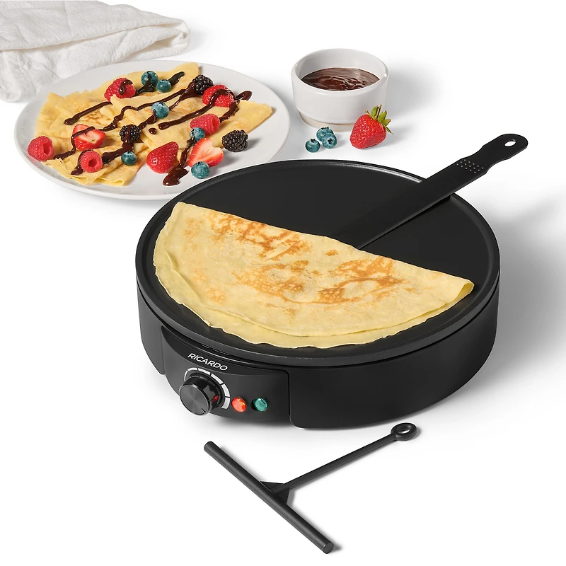Electric crepe maker