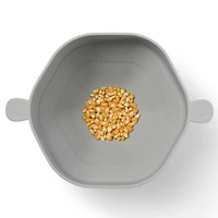 Collapsible microwave popcorn maker