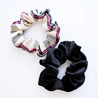 2 chouchous en satin - Motifs Burberry