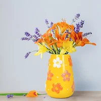 Vase - Marguerites éclatantes