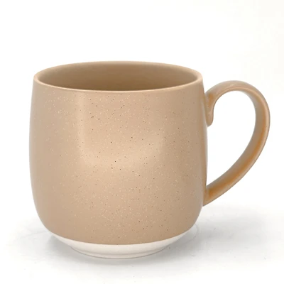 Beige coffee cup - Villa