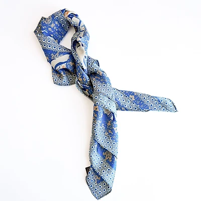 Foulard carré en satin - Motifs bleus