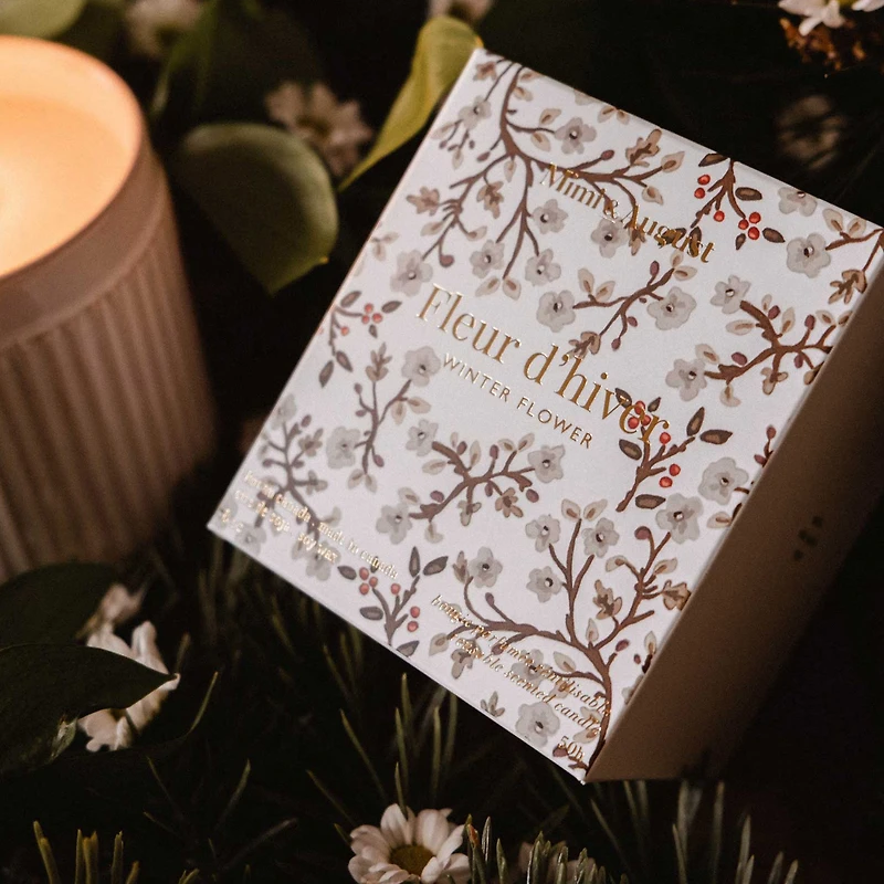 Scented candle - Winter flower (8 oz)