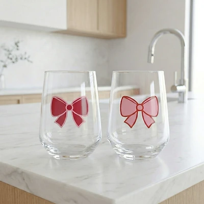 Duo of stemless wine glasses