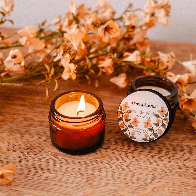 Scented candle - Peach blossom (2 oz)